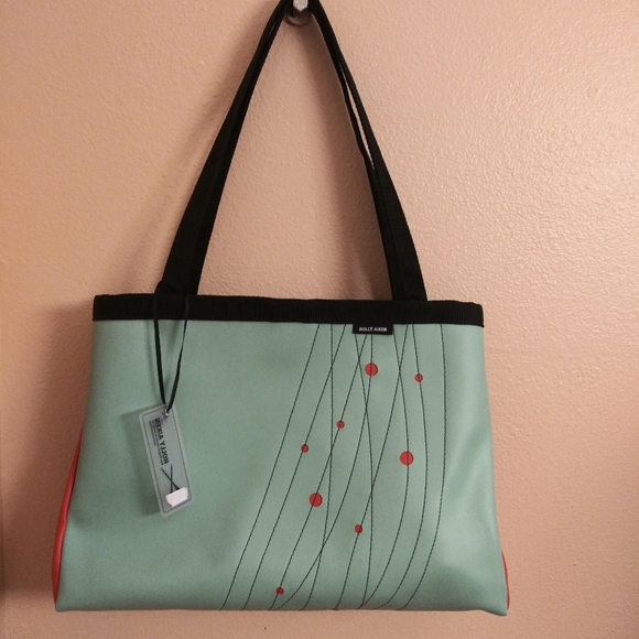 Holly Aiken Paspartou Coupe Medium Tote - Picture 7 of 10
